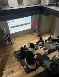 howdy-meetup-cdmx-3.mp4